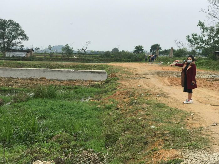 Khu quy hoạch Nhà Lay Trên, thị trấn Đức Thọ cũng chưa hoàn thiện hạ tầng đã bán đấu giá.