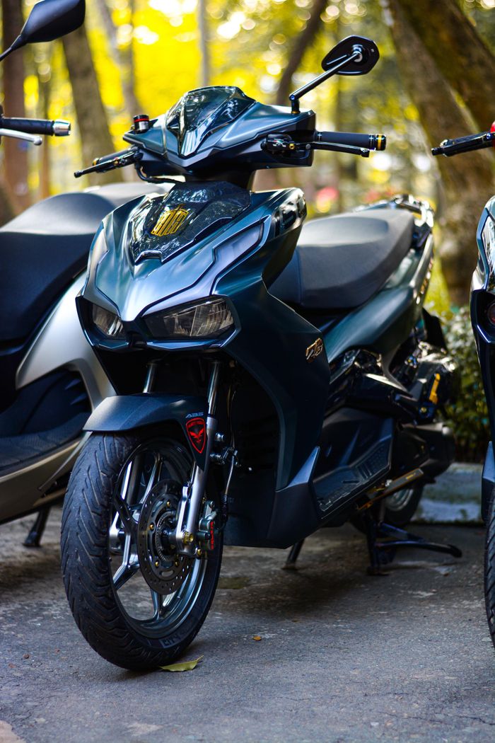 Bên cạnh SH hay Sprint, sự kiện còn có sự góp mặt của Honda Dylan, Air Blade hay Yamaha NVX.