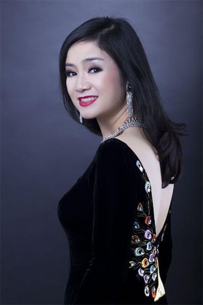 NSND Thu Hà