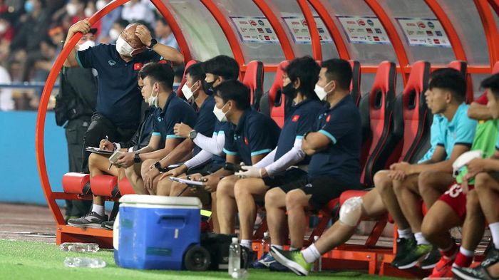 Giao hữu quốc tế