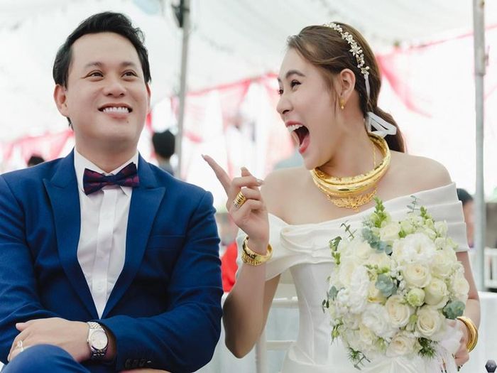 Ông xã của Hồ Bích Trâm là doanh nhân. Anh hơn nữ diễn viên 7 tuổi. Ảnh: FBNV