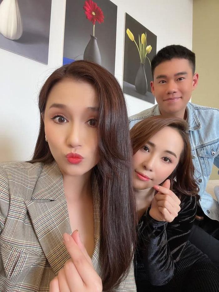 Diễn viên trẻ Minh Hoàng ngoài đời cũng nhỏ tuổi hơn Quỳnh Nga