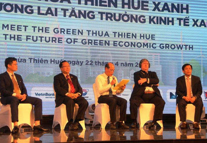 Tại phiên thảo luận chuyên đề điện & năng lượng