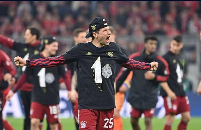 Thomas Muller dã có danh hiệu vô địch Bundesliga thứ 11 của mình. (Nguồn: FcBayern)
