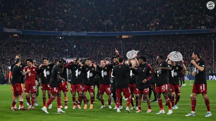 Đây cũng là danh hiệu vô địch quốc gia thứ 32 trong lịch sử Bayern. (Nguồn: FcBayern)