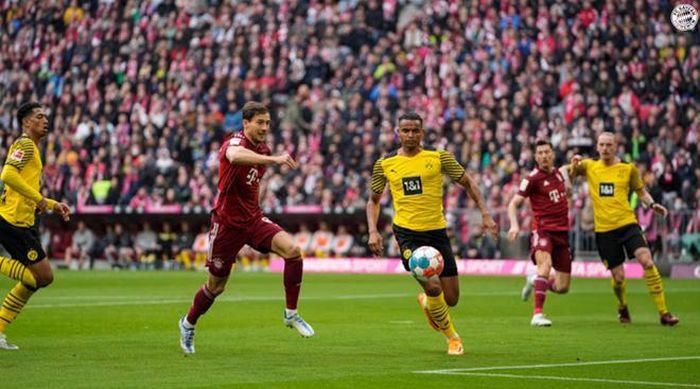 Điều này khiến cho trận đấu giữa Bayern và Dortmund trở nên nóng ngay sau tiếng còi khai cuộc. (Nguồn: FcBayern)