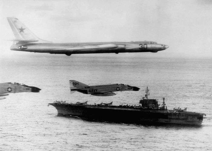 Cần nhắc lại vào năm 1949, khi nhiệm vụ thiết kế cấp nhà nước được hình thành, Liên Xô khiêm tốn đặt ra mục tiêu tầm bay "không thấp hơn 3.000 km". Ngoài ra chuyến bay dài đã cho thấy rằng tất cả các hệ thống hoạt động trơn tru, không có sự cố.