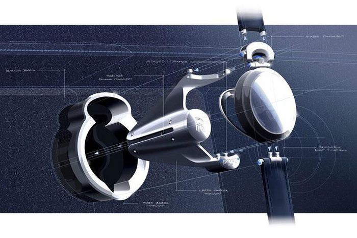 Cả hai mặt số phía sau đều được trang trí bằng các tác phẩm điêu khắc Bespoke hình chiếc Boat Tail. Các họa tiết này được thực hiện hoàn toàn bằng tay, khắc họa hoàn chỉnh các chi tiết bánh xe, tay nắm cửa, gương và nhiều chi tiết tinh xảo khác. Đội ngũ của Rolls-Royce và Bovet 1822 đã hợp tác chặt chẽ với nhau để đảm bảo lớp sơn mài của tác phẩm nghệ thuật này mang màu ton-sur-ton với chiếc Boat Tail nguyên bản. 