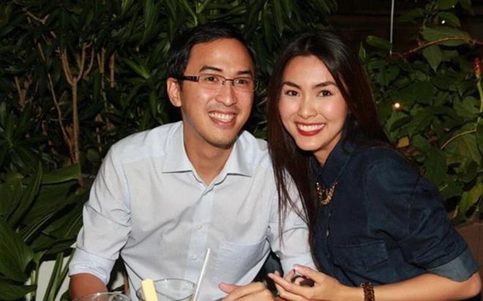 Tăng Thanh Hà từng khiến khán giả tiếc nuối khi từ bỏ showbiz để cưới chồng, dù thời điểm đó nữ diễn viên đang ở đỉnh cao sự nghiệp.
