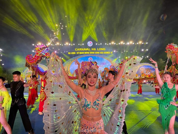 Carnaval Hạ Long năm nay đánh dấu sự trở lại của thành phố du lịch sau 2 năm ảnh hưởng bởi dịch COVID-19.