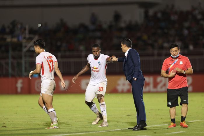 Ngoại binh ghi bàn, HAGL mới có 3 điểm trọn vẹn ở AFC Champions League 2022. Ảnh: Tuấn Hữu