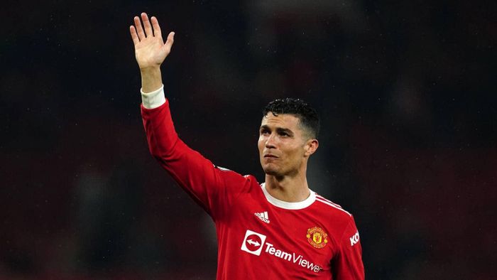 Ronaldo phủ nhận việc anh nói "tôi chưa hết thời" sau chiến thắng 3-0 của MU trước Brentford ở vòng 35 Ngoại hạng Anh. Ảnh: Reuters.