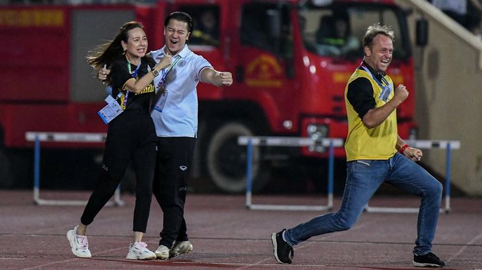 U23 Thái Lan có cửa vào bán kết dù thua U23 Malaysia trận ra quân. Ảnh: Changsuek