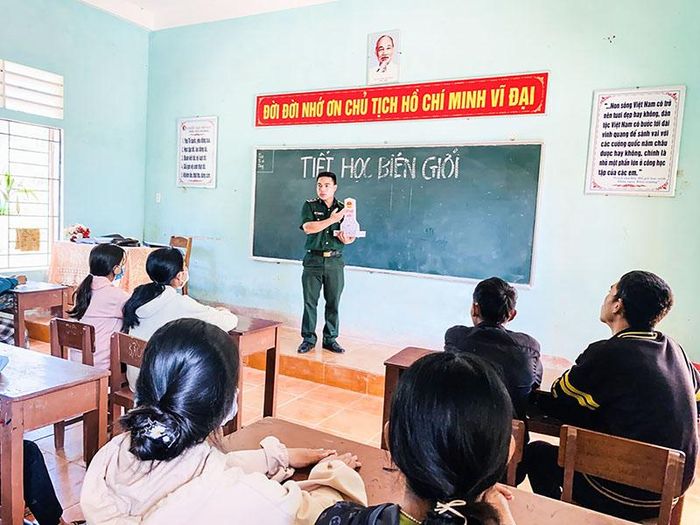 “Tiết học biên giới” được học sinh yêu thích - Ảnh: T.P