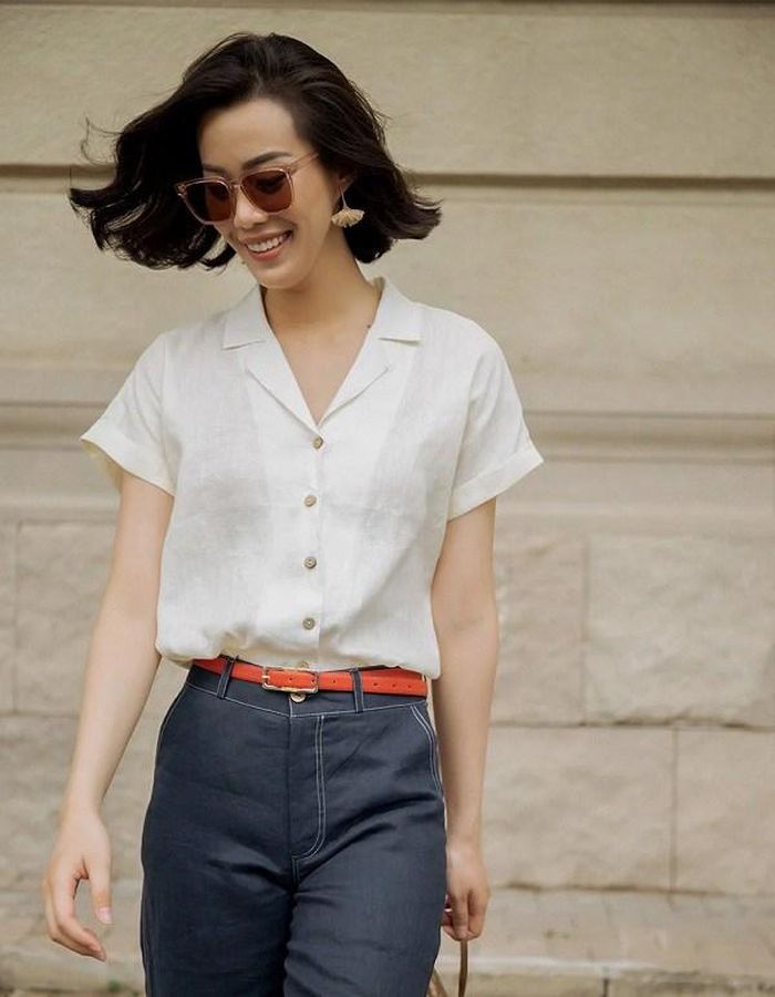 Vào mùa hè, các quý cô có thể mặc một chiếc áo làm từ vải linen vừa thoáng mát lại xinh xẻo.