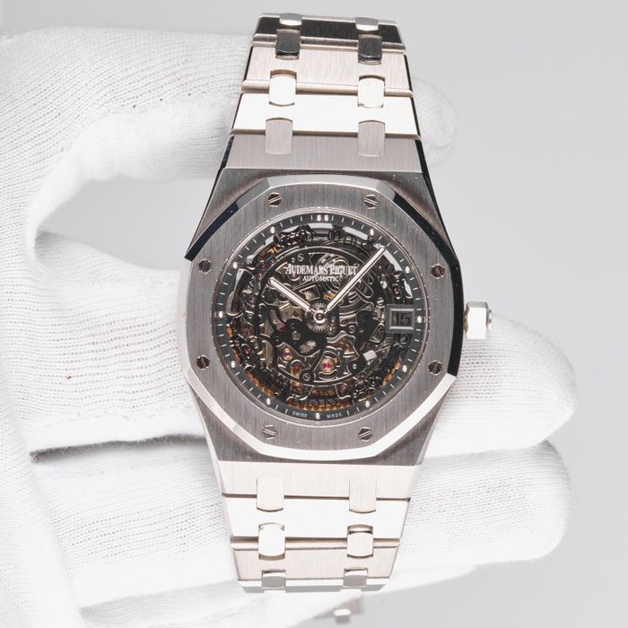 Audemars Piguet thuộc top thương hiệu đồng hồ được ưa chuộng nhất thế giới. Ảnh: Monochrome watches.
