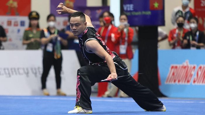 Quốc Khánh đoạt HCV đầu tiên cho Wushu Việt Nam sáng 13/5. Ảnh: TVN