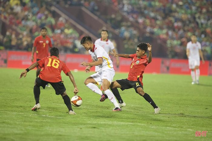 ...và Văn Tùng là các cầu thủ ghi bàn thắng cho U23 Việt Nam trong hiệp 2