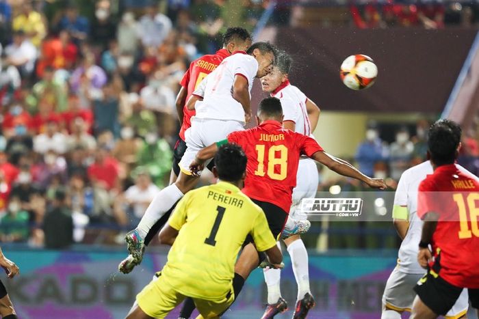 Thanh Minh ghi bàn ấn định chiến thắng 2-0 cho U23 Việt Nam. Ảnh: L.H