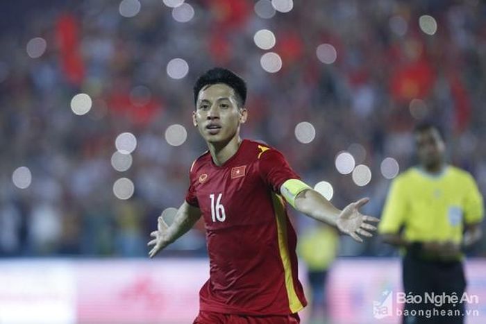 Hùng Dũng có pha làm bàn xuất sắc mang về chiến thắng quý hơn vàng cho U23 Việt Nam. Ảnh tư liệu Hải Hoàng