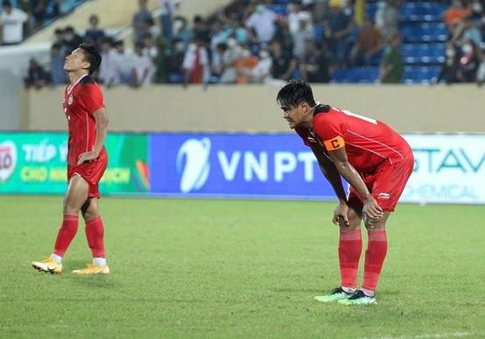 Nỗi buồn của các cầu thủ U23 Indonesia sau khi trận đấu kết thúc. (Nguồn: TTXVN)