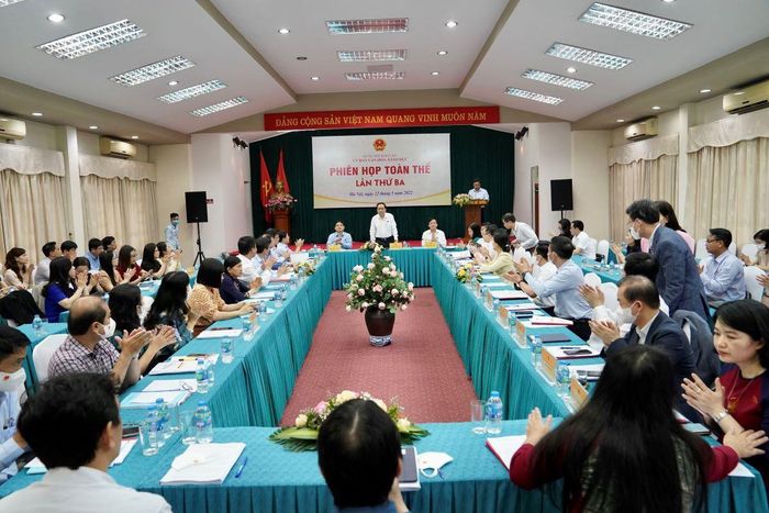 Phiên họp toàn thể Ủy ban Văn hóa - Giáo dục