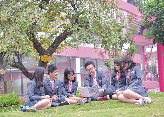 Cánh cửa đến với các trường ĐH hàng đầu thế giới sẽ rộng mở hơn đối với học sinh Nghệ An khi sở hữu tấm bằng quốc tế sau khi tốt nghiệp phổ thông.