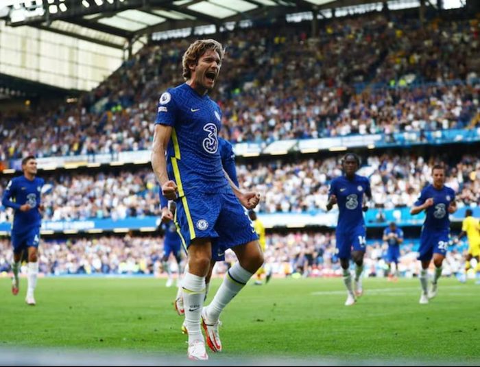 Marcos Alonso được cho là đã đạt thỏa thuận cá nhân với Barcelona