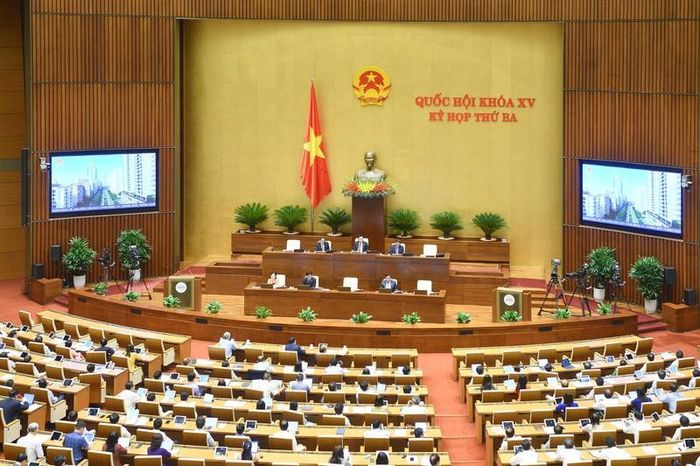 Toàn cảnh phiên họp.