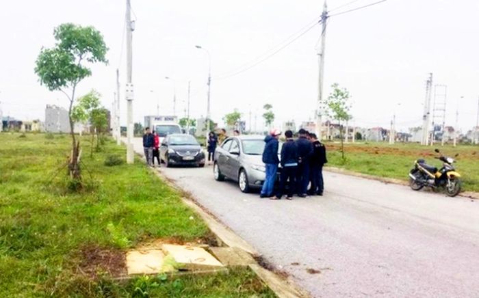 Nhà đầu tư "đánh bắt xa bờ" cần thận trọng để tránh "mắc cạn" vì thanh khoản thấp.