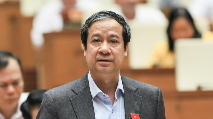 Bộ trưởng Nguyễn Kim Sơn.