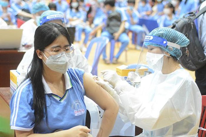 Ngày 3/6: Thêm 1.039 ca COVID-19 mới.