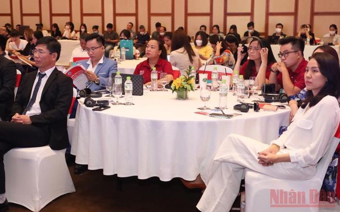  Các đại biểu tham dự sự kiện.