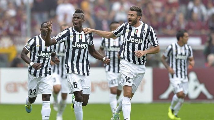 Tiền vệ người Pháp muốn trở về Juve sau bản hợp đồng kỷ lục không xứng tầm ở MU. Ảnh: CGI.