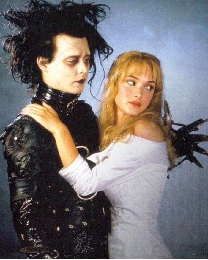  Winona Ryder và Johnny Depp là một trong những đôi hot nhất Hollywood thập niên 1990. Ảnh: Today. 