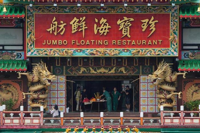 Nhà hàng nổi Jumbo. Ảnh: AP