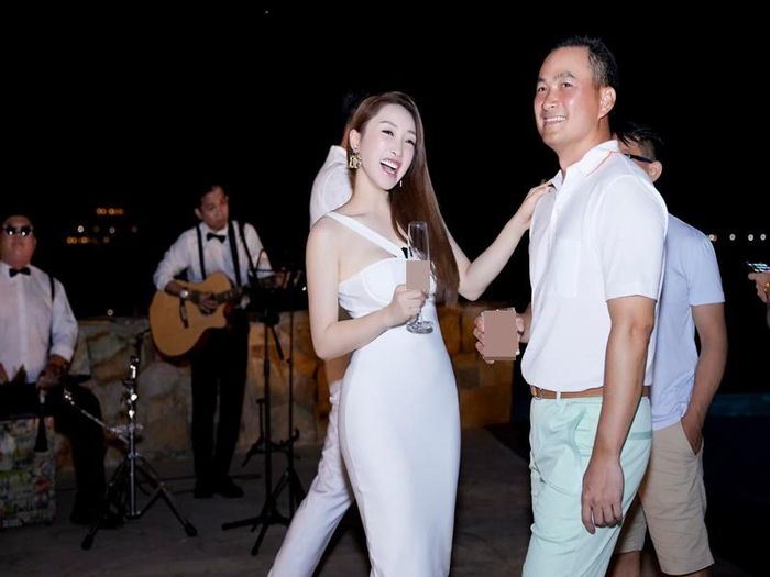 Vì năm nay có con trai nhỏ nên Thùy Chang cùng chồng con đi nghỉ dưỡng ở Phú Yên nhân dịp sinh nhật.