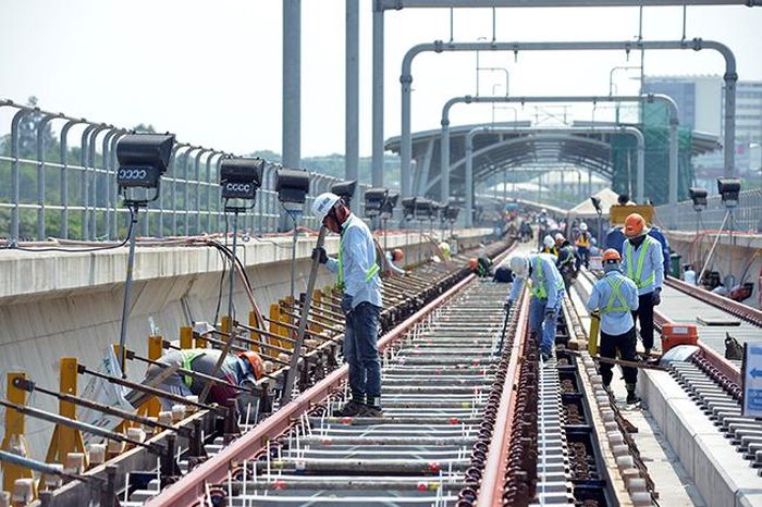Dự án Đường sắt đô thị thành phố Hồ Chí Minh tuyến Bến Thành - Suối Tiên chậm tiến độ 2 năm so với kế hoạch đề ra.