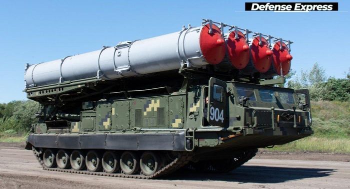 Trong thành phần tác chiến của Quân đội Ukraine có một tổ hợp phòng không chuyên dùng đánh chặn tên lửa chiến thuật đó là S-300V1, gần đây vũ khí trên được nhìn thấy đã xuất hiện ở tiền tuyến.