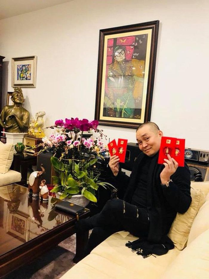 Không chỉ nằm ở vị trí "đất kim cương", căn nhà trên phố của nghệ sĩ Xuân Hinh còn sở hữu không gian thoáng đãng và có cả thang máy di chuyển. Ảnh: FBNV