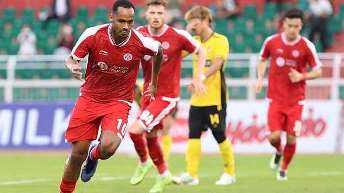 Pedro đang trên đường trở lại là chân sút hàng đầu V-League. Ảnh: Viettel