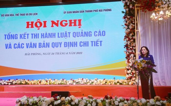 Hội nghị Tổng kết Luật Quảng cáo và các văn bản quy định chi tiết. Ảnh: QĐND