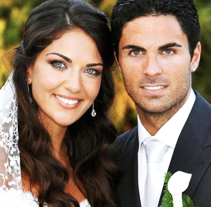 Mikel Arteta kết hôn với Hoa hậu Tây Ban Nha 1999
