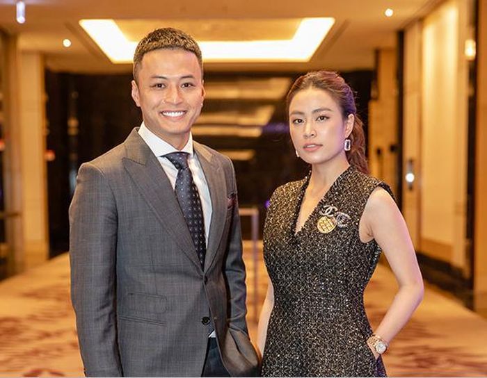 Anh sánh đôi cùng bạn diễn cũ trong Nhật Ký Vàng Anh.