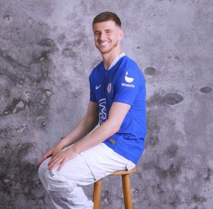 Mason Mount tươi tắn trong video giới thiệu áo đấu mới của Chelsea