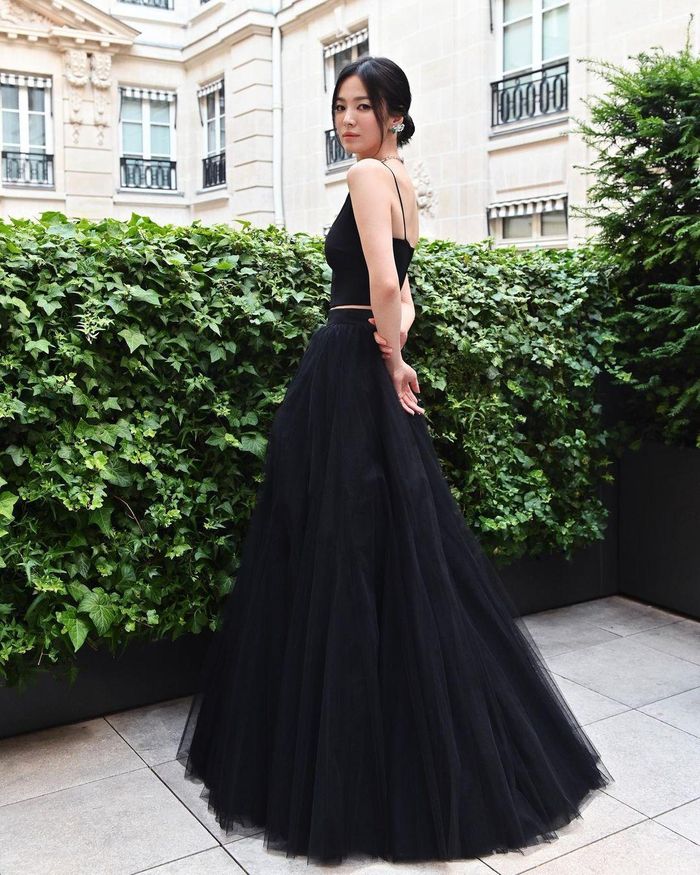 Giảm cân thành công giúp Song Hye Kyo "thăng hạng" nhan sắc.