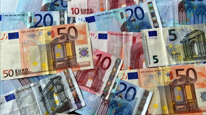 Đồng tiền giấy Euro (hình AFP/TTXVN)