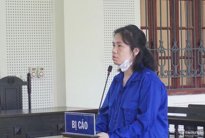 Bị cáo Dương Thị Huê. Ảnh: Trần Vũ