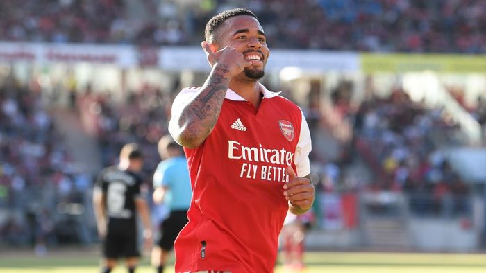 Jesus có 3 bàn và 1 kiến tạo sau 2 trận gần nhất ra sân cho Arsenal. Ở trận gặp Nurnberg, Jesus vào sân từ hiệp hai và ngay lập tức để lại hiệu ứng với một cú đúp bàn thắng, giúp Arsenal lội ngược dòng thắng trận dù bị CLB Đức dẫn trước 0-2.