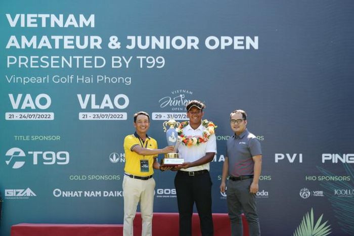 Tunyapat Sukkoed giành chức vô địch VAO 2022 tranh cup T99.